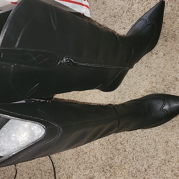 Nwot INC Boots With Side Zipper (Retail 130 - Picture 3 of 4